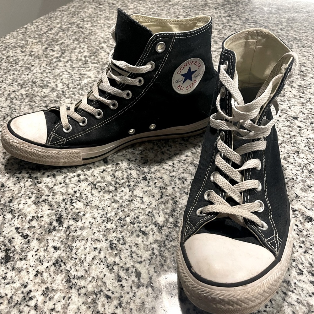 Black/White Converse - Chuck Taylors - Size 9